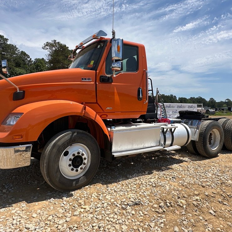 2023 INTERNATIONAL HX620
