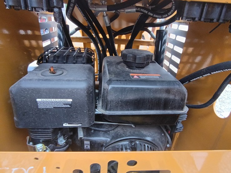 #24714-•-2025-ggma-gg50-mini-skid-steer-image-6