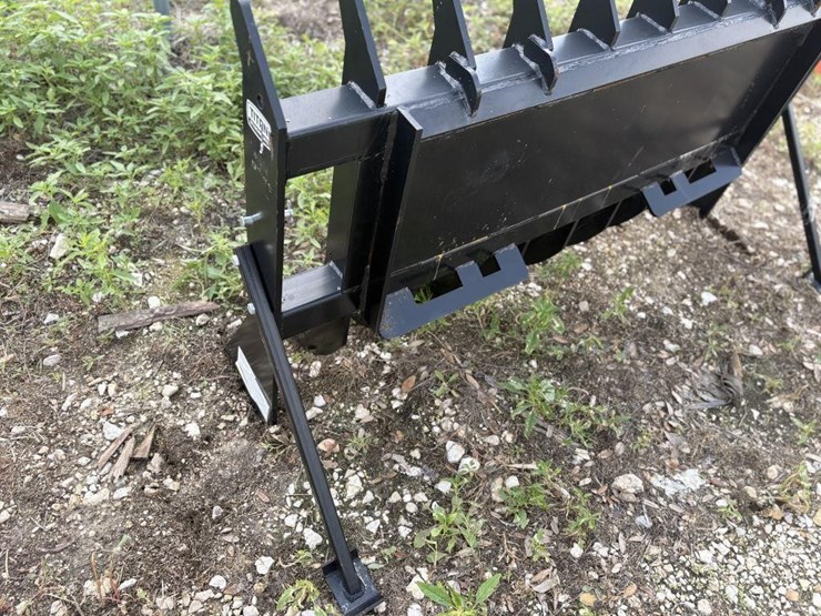 l1---60''-titan-brush/-root-rake-image-4