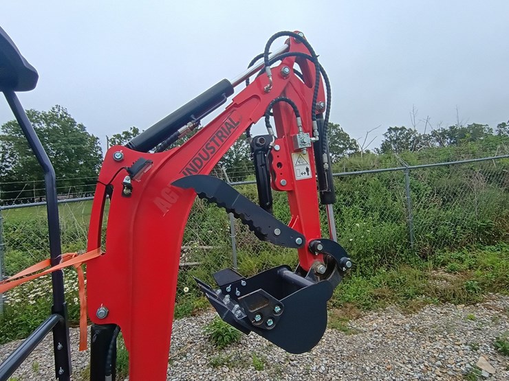 #24707-•-2025-agt-qk20r-mini-escavator-image-15