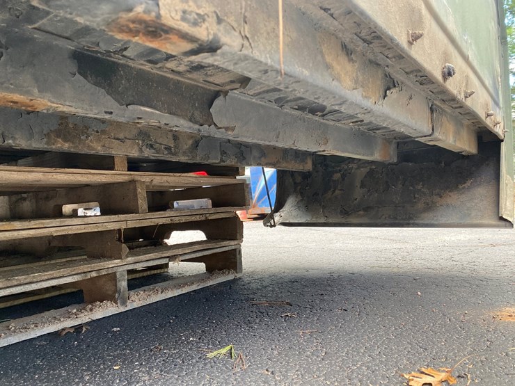 #144-•-1986-chevy-d30-8'-long-box-bed-image-24