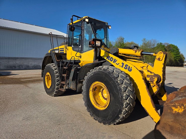 2018-komatsu-wa380-image-3