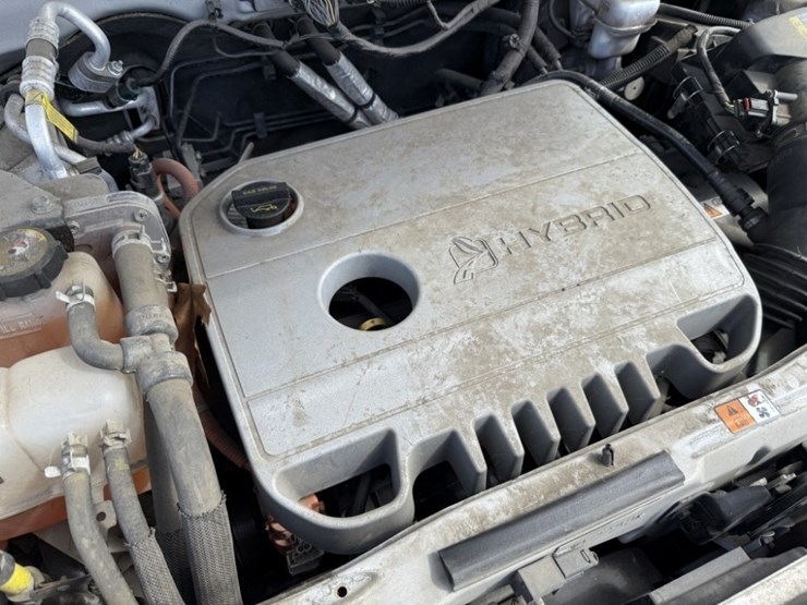 2012-ford-escape-hybrid-image-11