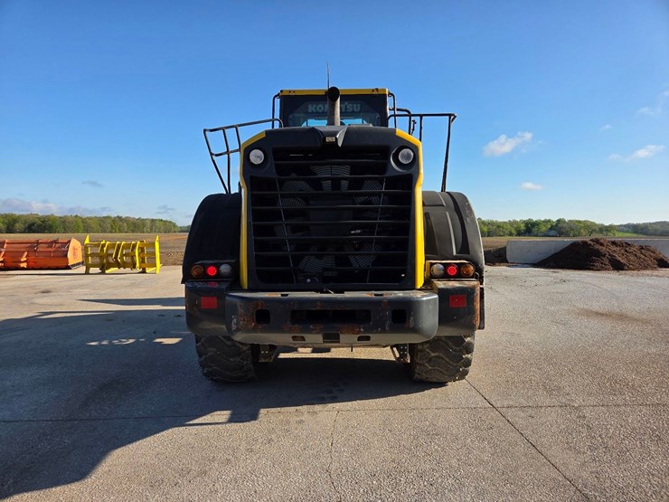 2018-komatsu-wa380-image-11