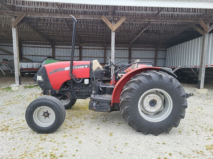 2006-case-ih-jx1075c-image-2