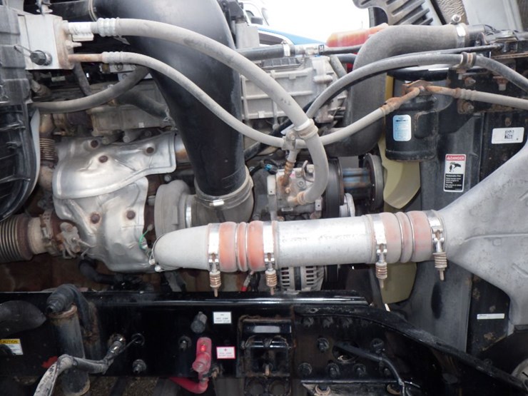 2018-freightliner-cascadia-125-image-20