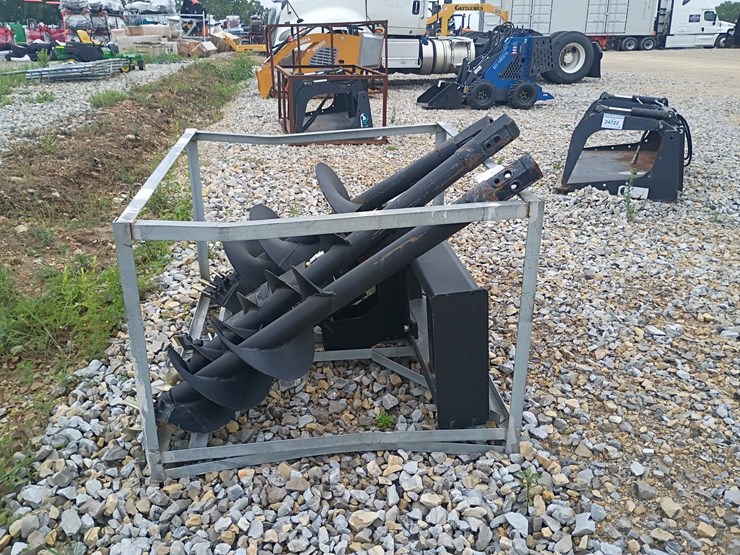 #24723-•-landhonor-auger-and-bits-skid-steer-attachment-image-2