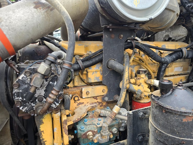 1999-kenworth-t800-image-39