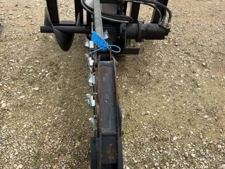 l1---unused-jct-trencher-skid-steer-connection-image-2