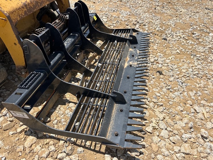 #20651-•-78"-wolverine-rock-bucket-image-2