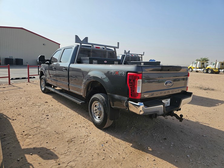2018-ford-f250-image-2