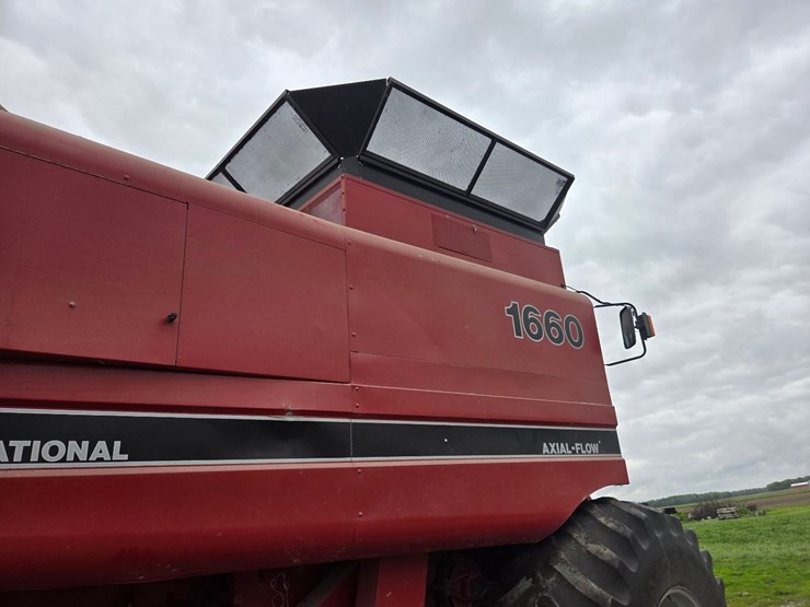 case-ih-1660-image-33