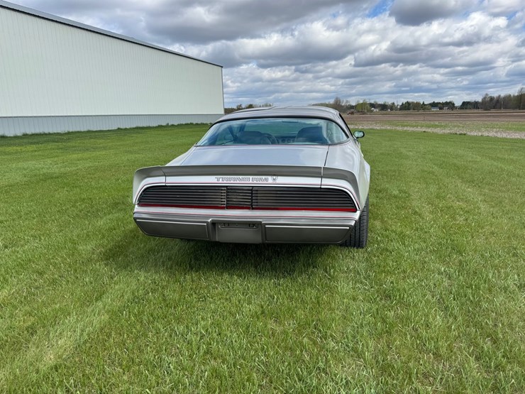 #138-•-1979-pontiac-trans-am-10th-anniversary-(has-wi-title)-(clintonville,-wi)-image-6