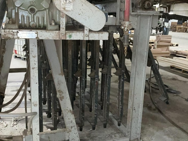 #147-•-quick-pneumatic-clamp-carrier-image-16