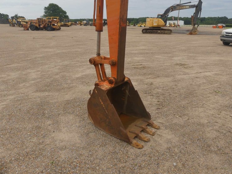 hitachi-ex50urg-image-6