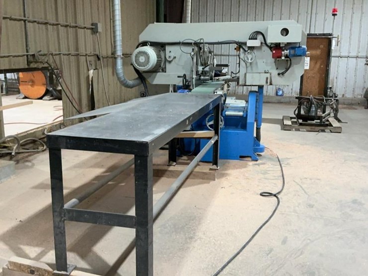 #185-•-2015-kentwood-hbr-300-horizontal-resaw-image-3