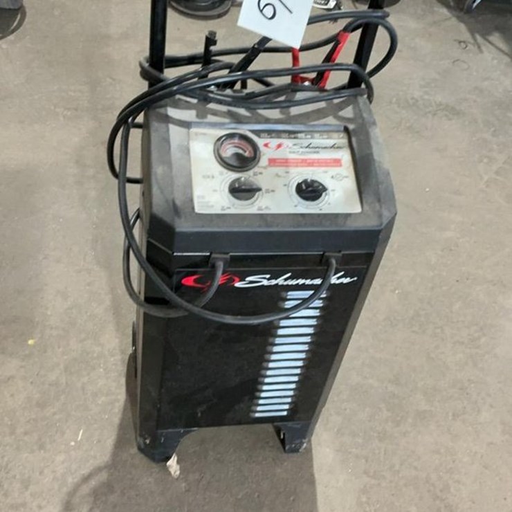 #106 • Schumacher SC 1445 Battery Charger/Engine Starter