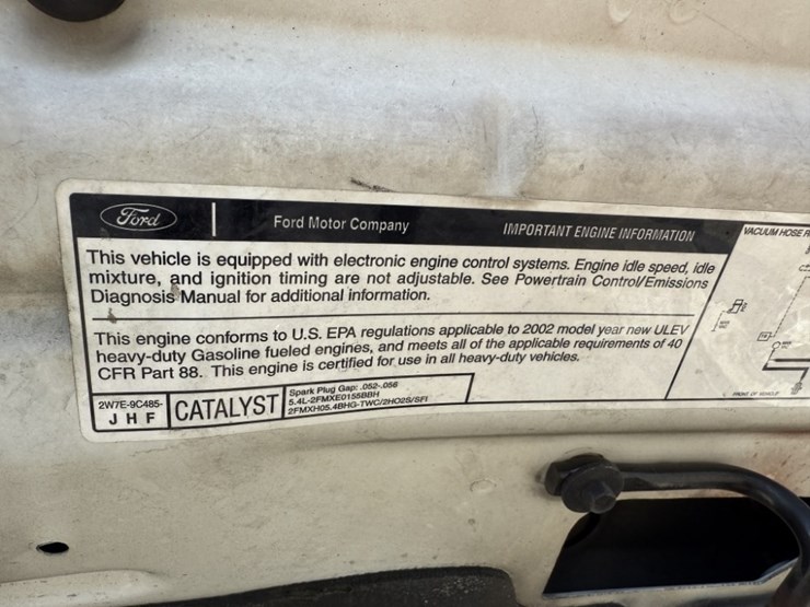 2002-ford-f250-xl-image-14
