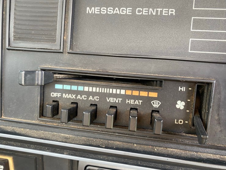 1985-dodge-150-image-43