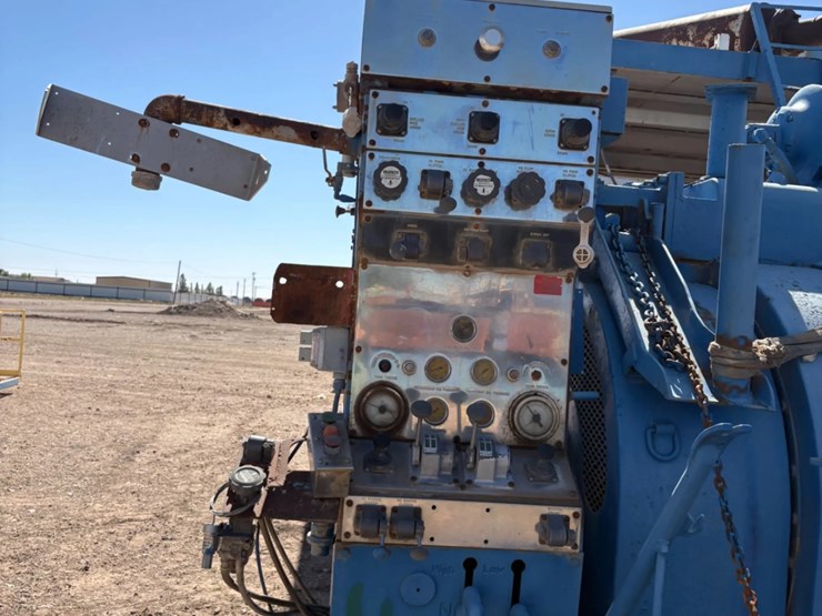 caterpillar-c18-image-8