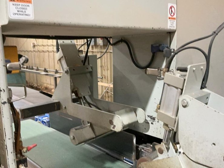 #185-•-2015-kentwood-hbr-300-horizontal-resaw-image-10