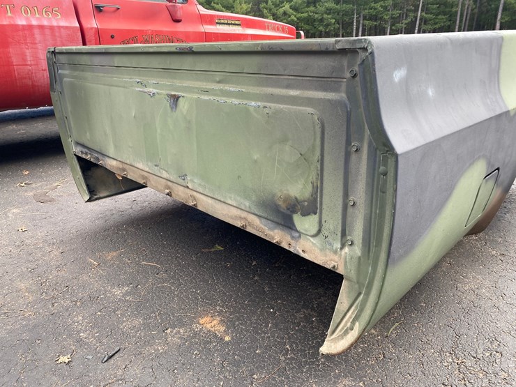 #144-•-1986-chevy-d30-8'-long-box-bed-image-10