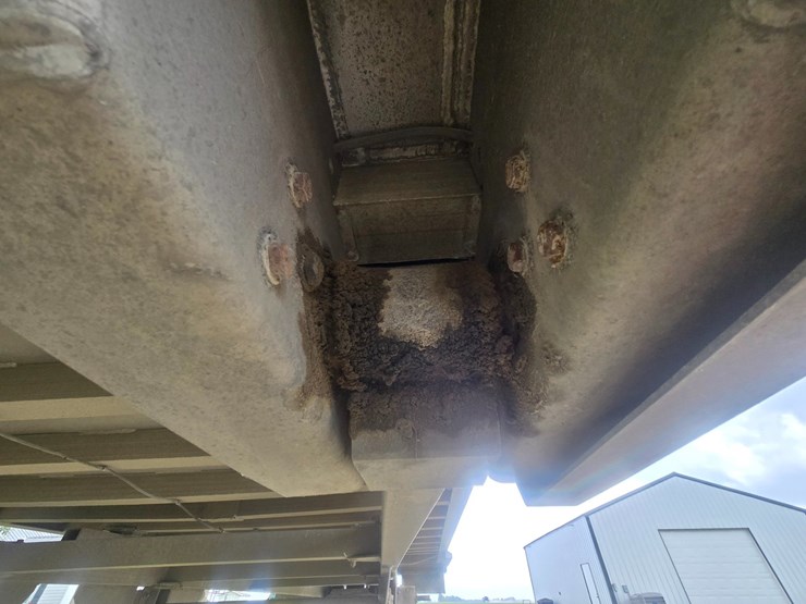 #23255-•-2006-40'-east-manufacturing-end-dump-trailer-image-42