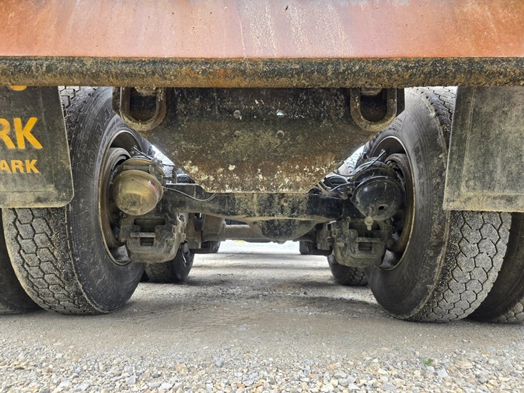 #24355-•-2004-mack-cv713-granite-dump-truck-image-108