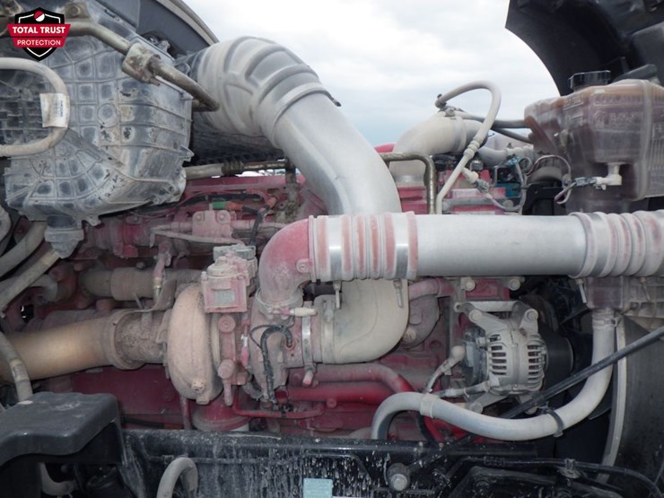 2022-kenworth-t680-image-23