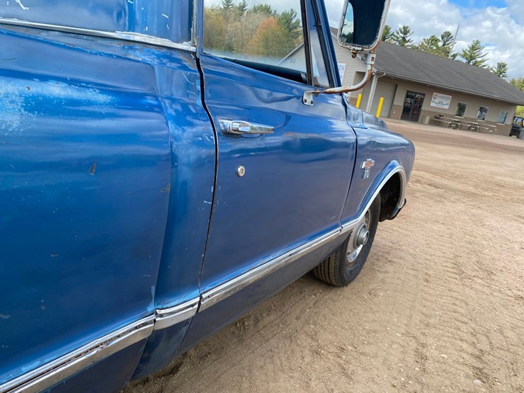 1967-chevrolet-c10-image-33