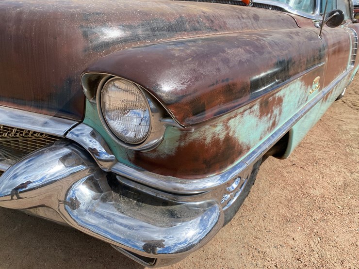 #109-•-1956-cadillac-de-ville-sedan-(title-in-delay)-(nitke-yard-mosinee,-wi)-image-14
