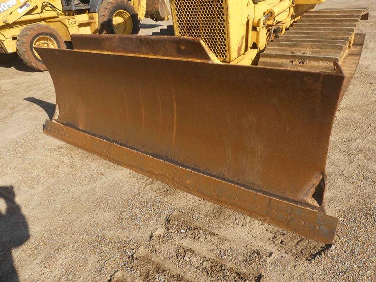 2007-komatsu-d39px-21-image-8