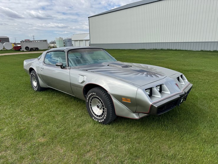 #138-•-1979-pontiac-trans-am-10th-anniversary-(has-wi-title)-(clintonville,-wi)-image-3