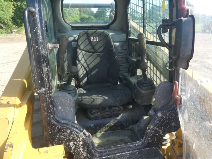 2016-caterpillar-289d-image-10