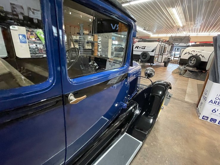 1928-ford-model-a-image-44