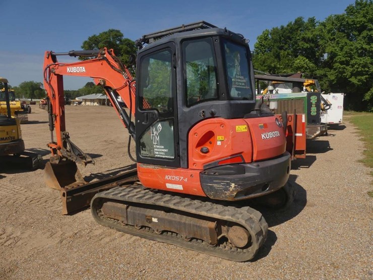 2017-kubota-kx057-4-image-4