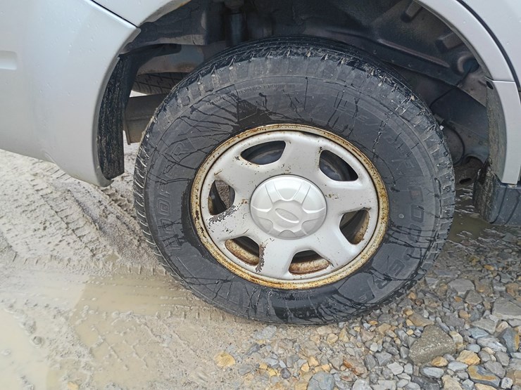 2008-ford-escape-image-74