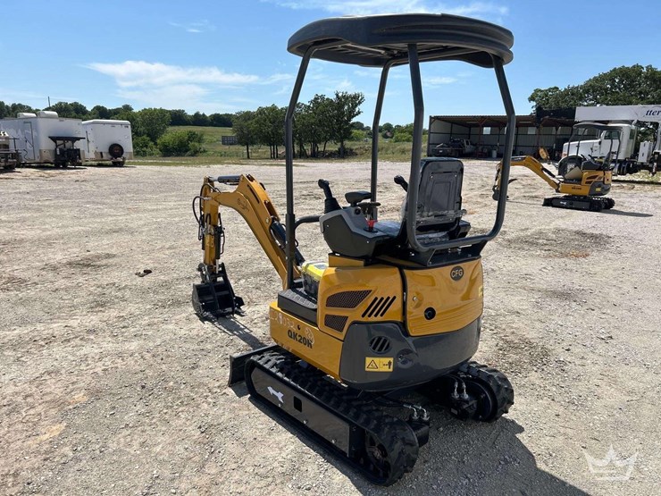 mini-excavator-image-2
