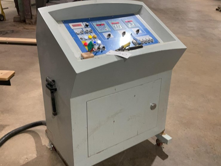 #130-•-2015-kentwood-m612hd-moulder-image-37