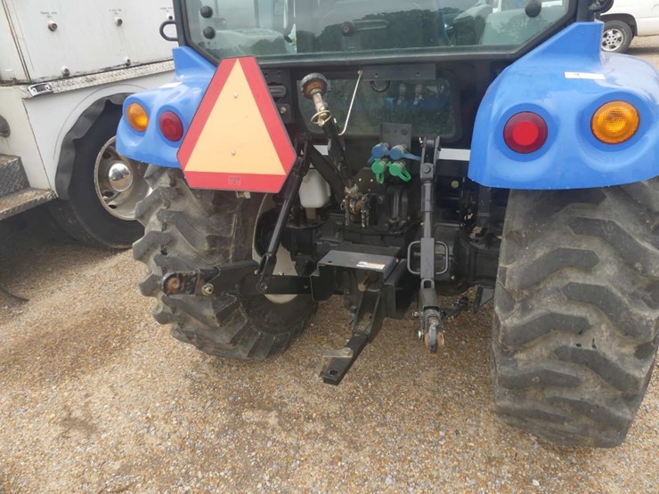 2016-new-holland-boomer-37-image-4