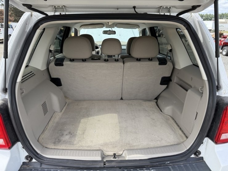 2012-ford-escape-hybrid-image-18