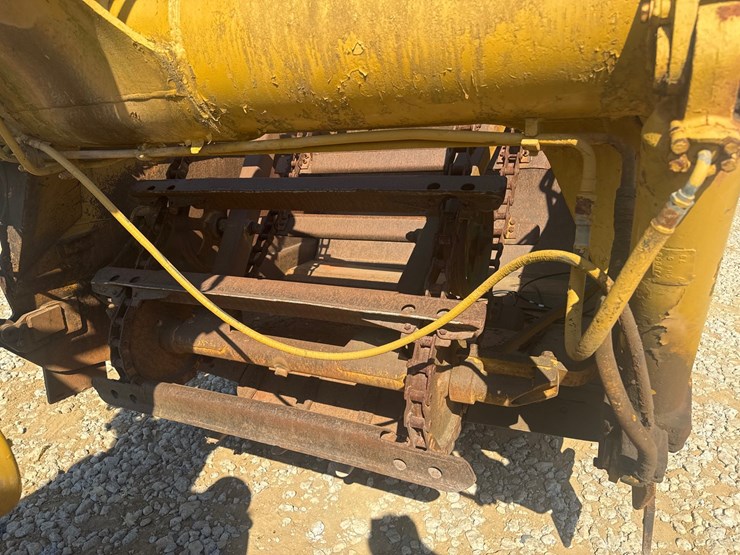 caterpillar-613b-image-7