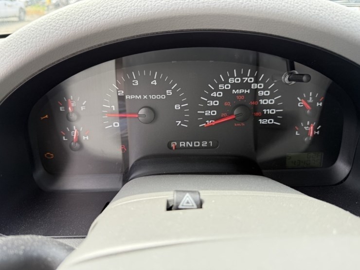 2004-ford-f150-image-29
