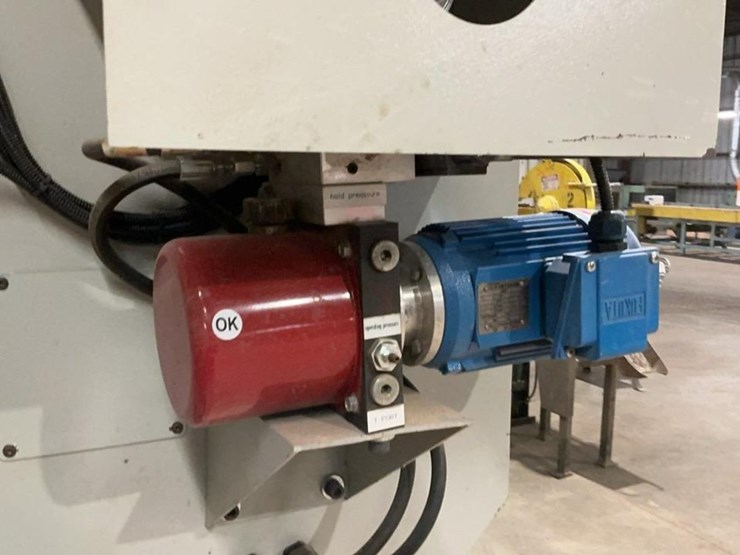 #185-•-2015-kentwood-hbr-300-horizontal-resaw-image-27