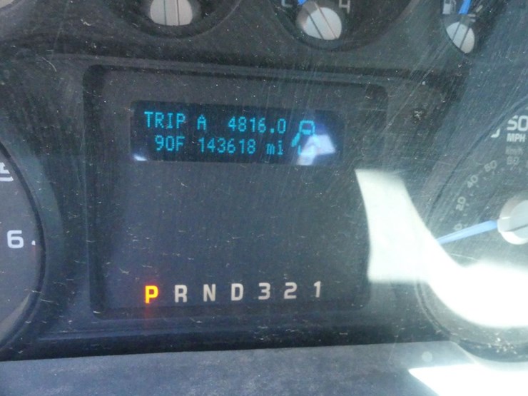 2015-ford-f550-image-13