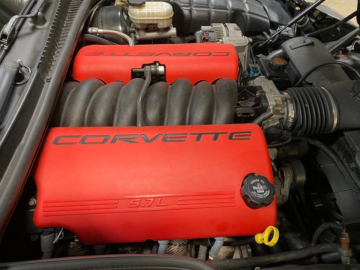 #150-•-2002-corvette-z06-frc-6-speed-(has-wi-title)-(schofield,-wi)-image-39