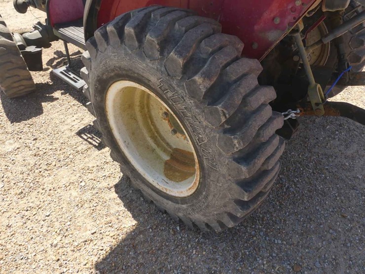mahindra-2310-image-6