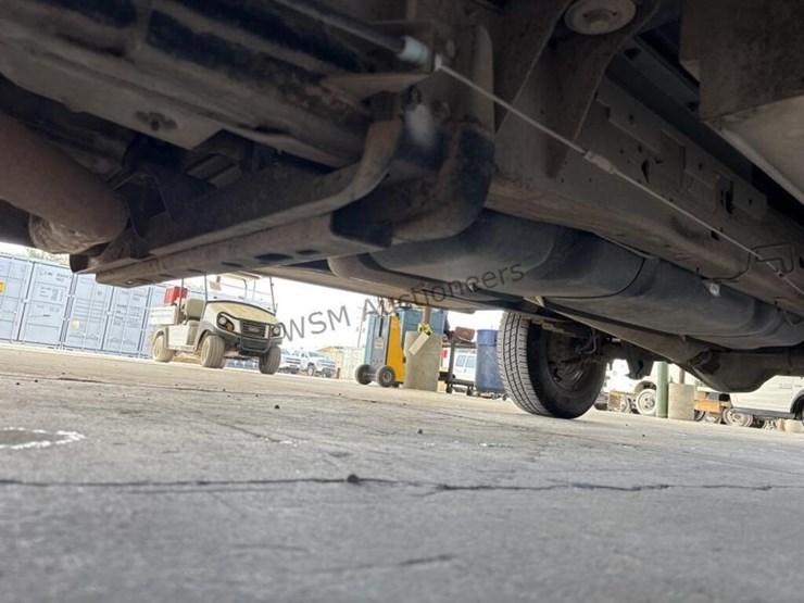 2013-chevrolet-express-3500-image-26