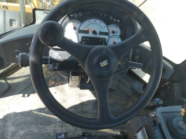 2006-caterpillar-930g-image-17