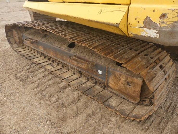 2016-komatsu-pc210-lc-11-image-5